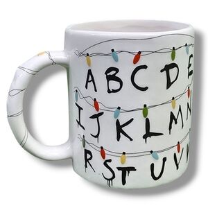 Stranger Things Core Home Christmas String Lights 18fl.oz Mug NEW!